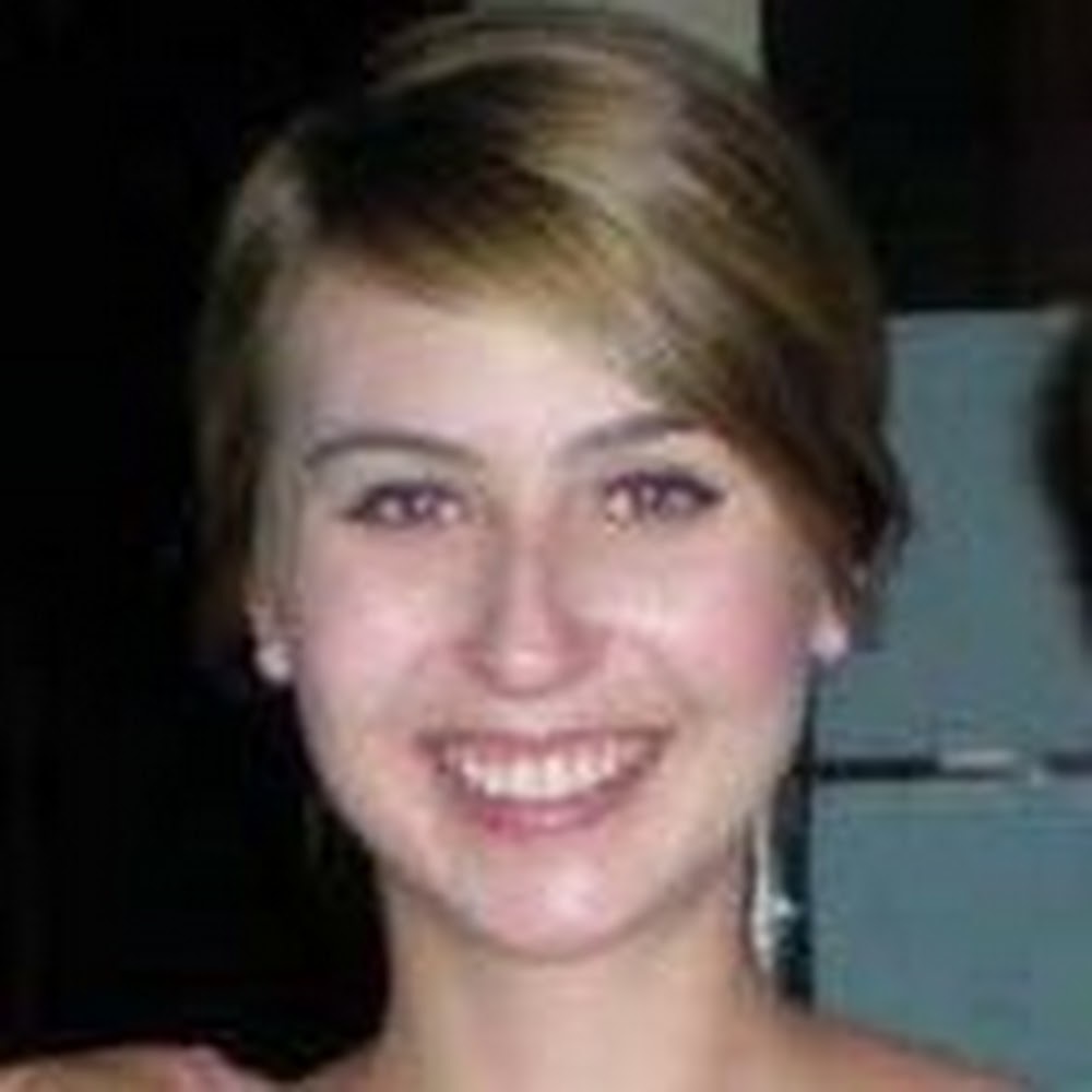 Meet your Posher, Caitlin williams